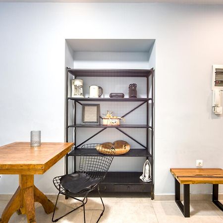 Bentzi...Boutique Apartment In Pangrati, Superior Suite Athens Ngoại thất bức ảnh