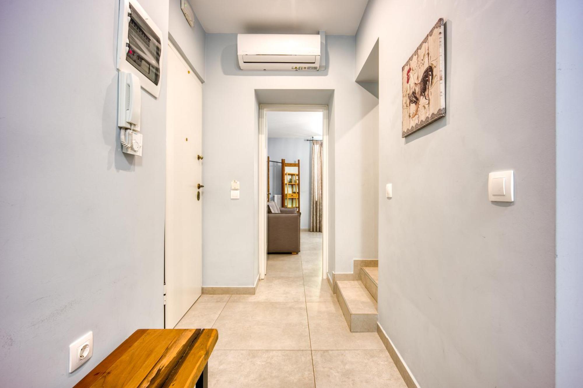 Bentzi...Boutique Apartment In Pangrati, Superior Suite Athens Ngoại thất bức ảnh